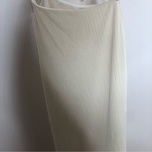 Revolve Not Yours To Keep Penelope Midi Cut Out O-Ring Dress in Cream Size XS - Picture 4 of 5